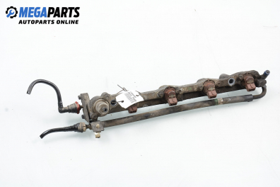 Бензинова рейка с дюзи за Ford Fiesta IV Hatchback (08.1995 - 09.2002) 1.25 i 16V, 75 к.с.