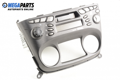 Авторадио за Nissan Almera II Hatchback (01.2000 - 12.2006)