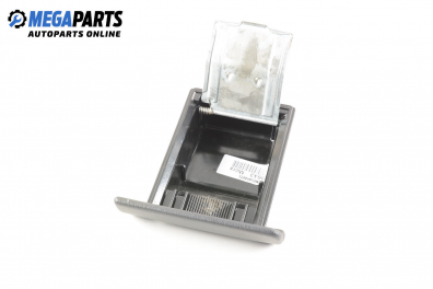 Пепелник за Nissan Micra II Hatchback (01.1992 - 02.2003)