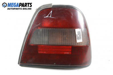 Стоп за Nissan Sunny III Sedan (05.1990 - 12.1996), седан, позиция: дясна