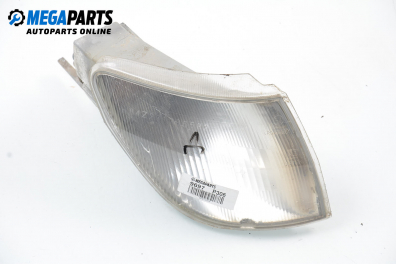 Мигач за Peugeot 306 Hatchback (01.1993 - 10.2003), хечбек, позиция: дясна