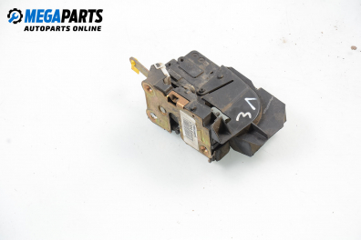 Брава на врата за Renault Safrane II Sedan (07.1996 - 12.2000), позиция: задна, лява