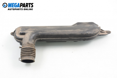 Въздуховод за Mazda 626 V Station Wagon (01.1998 - 10.2002) 2.0, 116 к.с.