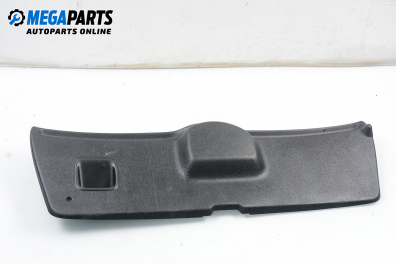 Кора заден капак за Renault Clio II Hatchback (09.1998 - 09.2005)