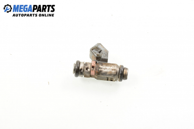 Дюза бензин за Renault Clio II Hatchback (09.1998 - 09.2005) 1.2 16V (BB05, BB0W, BB11, BB27, BB2T, BB2U, BB2V, CB05...), 75 к.с.