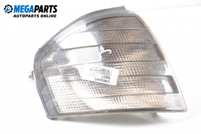 Мигач за Mercedes-Benz C-Class Sedan (W202) (03.1993 - 05.2000), седан, позиция: дясна