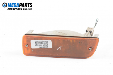 Мигач за Mitsubishi Space Wagon Minivan II (05.1991 - 11.1998), позиция: лява