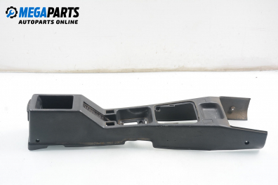 Конзола скоростен лост за Nissan Primera Sedan I (06.1990 - 06.1996)