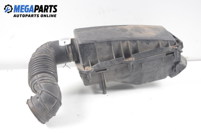 Филтърна кутия за Ford Mondeo III Hatchback (10.2000 - 03.2007) 1.8 16V