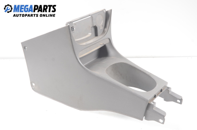 Централна конзола за Kia Rio Estate I (07.2000 - 04.2006)