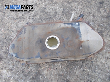 Резервоар за горивото за Toyota Yaris Hatchback I (01.1999 - 12.2005) 1.0 16V, хечбек