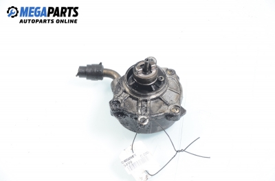 Вакуум помпа за Mercedes-Benz C-Class Sedan (W202) (03.1993 - 05.2000) C 200 CDI (202.134), 102 к.с.