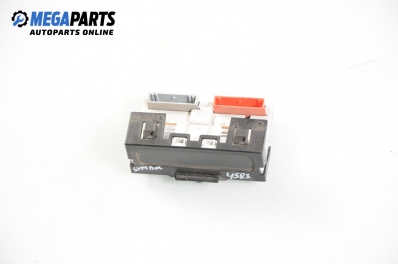 Дисплей за Renault Clio II Hatchback (09.1998 - 09.2005)