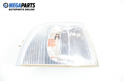 Мигач за Volvo V40 Estate (07.1995 - 06.2004), комби, позиция: дясна