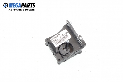 Моторче клапа парно за Audi A8 Sedan II (10.2002 - 07.2010) 3.0, 220 к.с., № 4E0 820 756