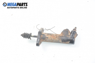 Долна помпа за съединител за Volkswagen Passat Sedan B3, B4 (02.1988 - 12.1997)