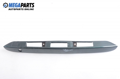 Лайсна заден капак за Mazda Premacy Minivan (07.1999 - 03.2005)