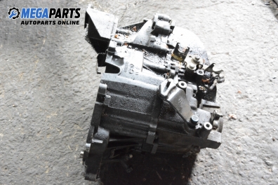 Ръчна скоростна кутия за Volvo V40 Estate (07.1995 - 06.2004) 2.0 T, 160 к.с., № 01023712