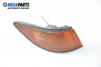Мигач за Mitsubishi Colt III Hatchback (10.1986 - 05.1992), хечбек, позиция: дясна