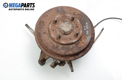 Шенкел главина за Mazda 323 F VI Hatchback (09.1998 - 05.2004), позиция: задна, дясна