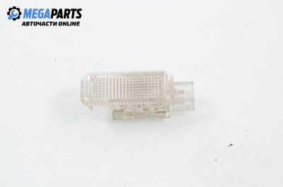 Плафон за Audi A8 Sedan II (10.2002 - 07.2010)