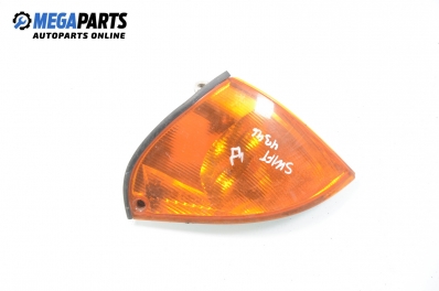 Мигач за Suzuki Swift II Hatchback (03.1989 - 12.2005), хечбек, позиция: дясна