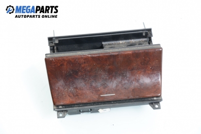 Пепелник за Mercedes-Benz E-Class Estate (S210) (06.1996 - 03.2003)