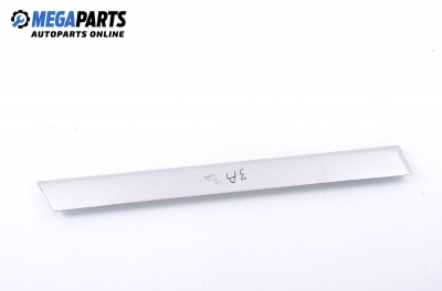 Външни лайсни за Audi A6 Sedan C4 (06.1994 - 10.1997), комби, позиция: задна, дясна