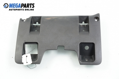 Интериорна пластмаса за Mitsubishi Pajero III SUV (01.1999 - 01.2007), 4+1 вр., позиция: предна