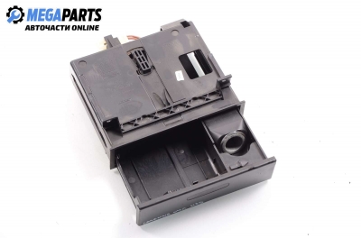 Пепелник за Porsche Cayenne SUV I (09.2002 - 09.2010)