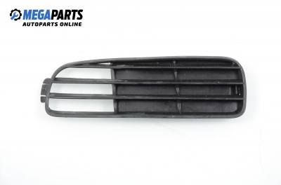 Решетка в броня за Audi 80 Sedan B4 (09.1991 - 12.1994), седан