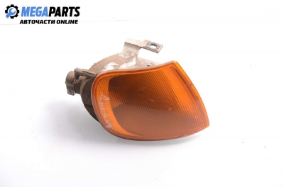 Мигач за Volkswagen Polo Hatchback II (10.1994 - 10.1999), позиция: дясна