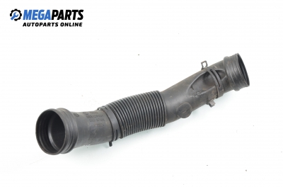 Въздуховод за Volkswagen Passat Sedan B5 (08.1996 - 12.2001) 1.8, 125 к.с.