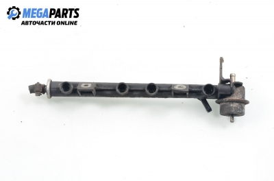 Горивна рейка за Volkswagen Passat Variant B3, B4 (02.1988 - 06.1997) 1.8, 107 к.с.