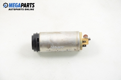 Бензинова помпа за Volkswagen Passat Variant B5.5 (09.2000 - 08.2005) 2.0, 115 к.с.