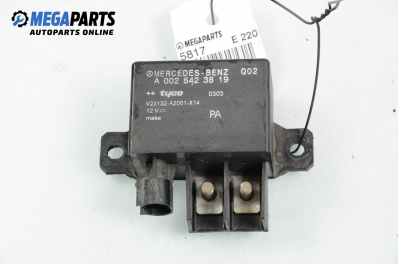 Реле пренапрежение за Mercedes-Benz E-Class Sedan (W211) (03.2002 - 03.2009) E 220 CDI (211.006), № A 002 542 38 19