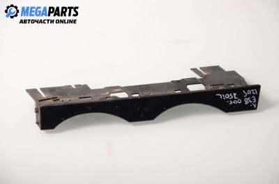 Лайсна под фар за BMW 7 Series E38 (10.1994 - 11.2001), позиция: лява