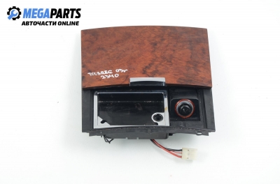 Пепелник за Volkswagen Touareg SUV (10.2002 - 01.2013)