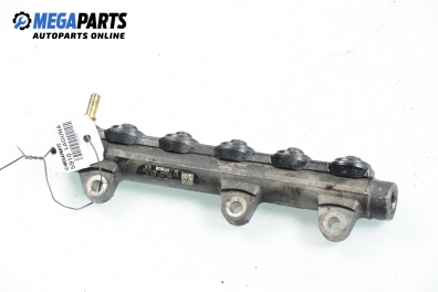 Горивна рейка за Renault Laguna III Grandtour (10.2007 - 12.2015) 2.0 dCi, 150 к.с., № Bosch 0 445 214 155