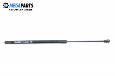 Амортисьор преден капак за Volkswagen Touareg SUV (10.2002 - 01.2013)