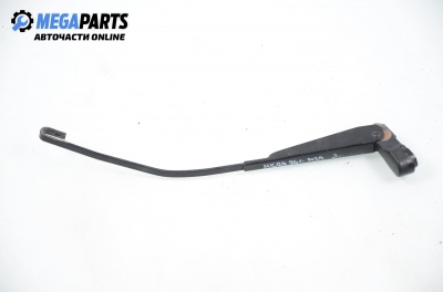 Рамо задна чистачка за Nissan Micra II Hatchback (01.1992 - 02.2003), позиция: задна