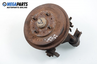 Шенкел главина за Mazda 323 C IV Hatchback (06.1989 - 09.2000), позиция: задна, дясна