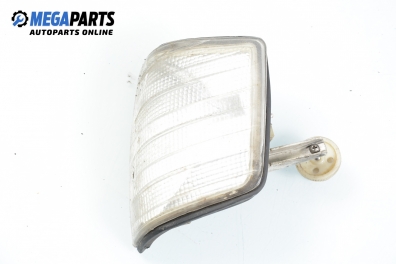 Мигач за Mercedes-Benz 190 Sedan (W201) (10.1982 - 08.1993), позиция: лява