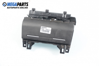Пепелник за Audi A4 Avant B6 (04.2001 - 12.2004)