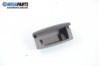 Пепелник за Audi A4 Avant B6 (04.2001 - 12.2004)
