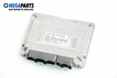 Компютър двигател за Skoda Fabia II Hatchback (12.2006 - 12.2014) 1.2, 60 к.с., № Siemens VDO 5WP40806 / VW AG 03D 906 023