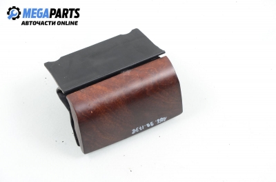 Пепелник за Alfa Romeo 156 Sedan (09.1997 - 09.2005)