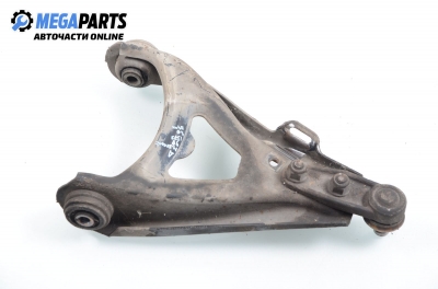 Носач / щанга за Renault Megane Scenic (10.1996 - 12.2001), позиция: дясна