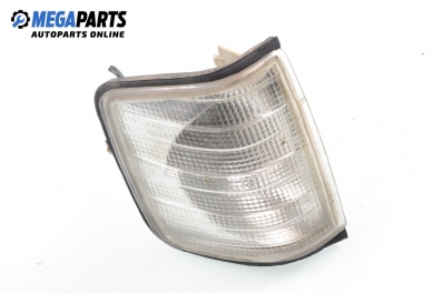 Мигач за Mercedes-Benz 190 Sedan (W201) (10.1982 - 08.1993), позиция: дясна