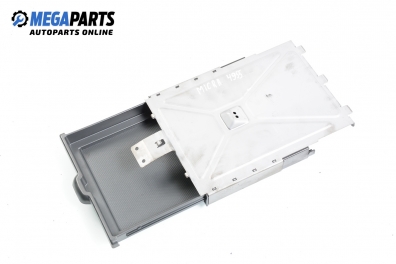 Жабка под седалка за Nissan Micra III Hatchback (01.2003 - 06.2010)